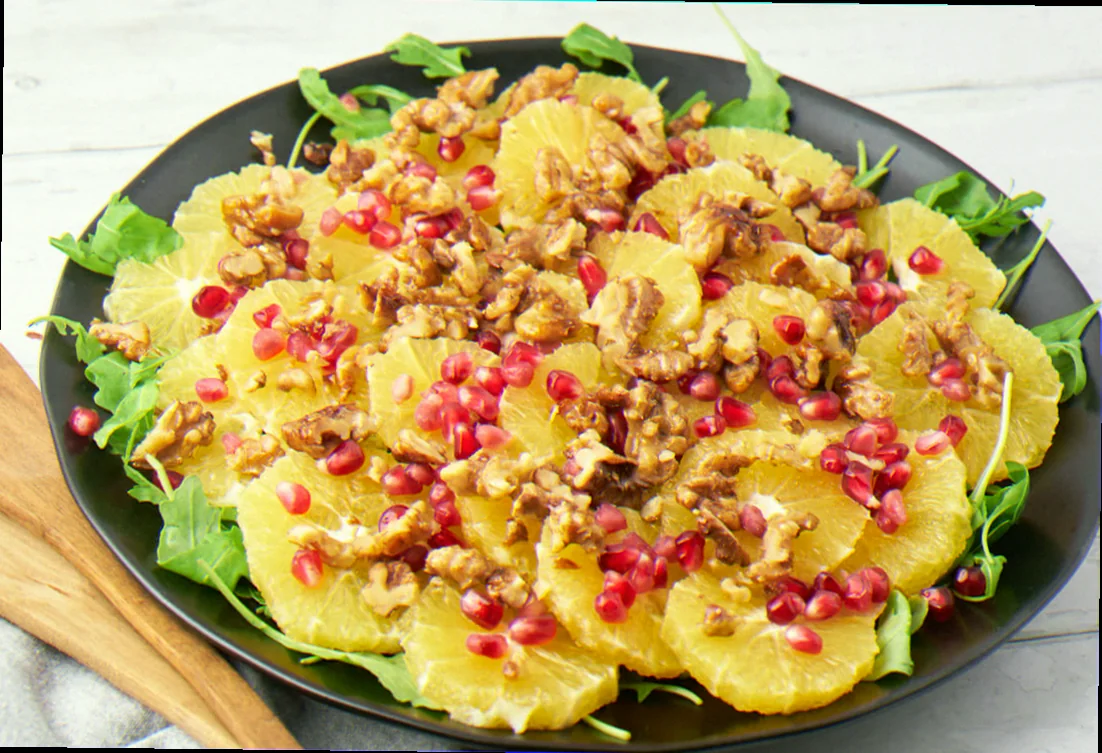 Appelsinsalat med granatæble