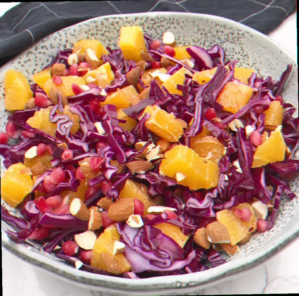 Sprød salat med granatæble